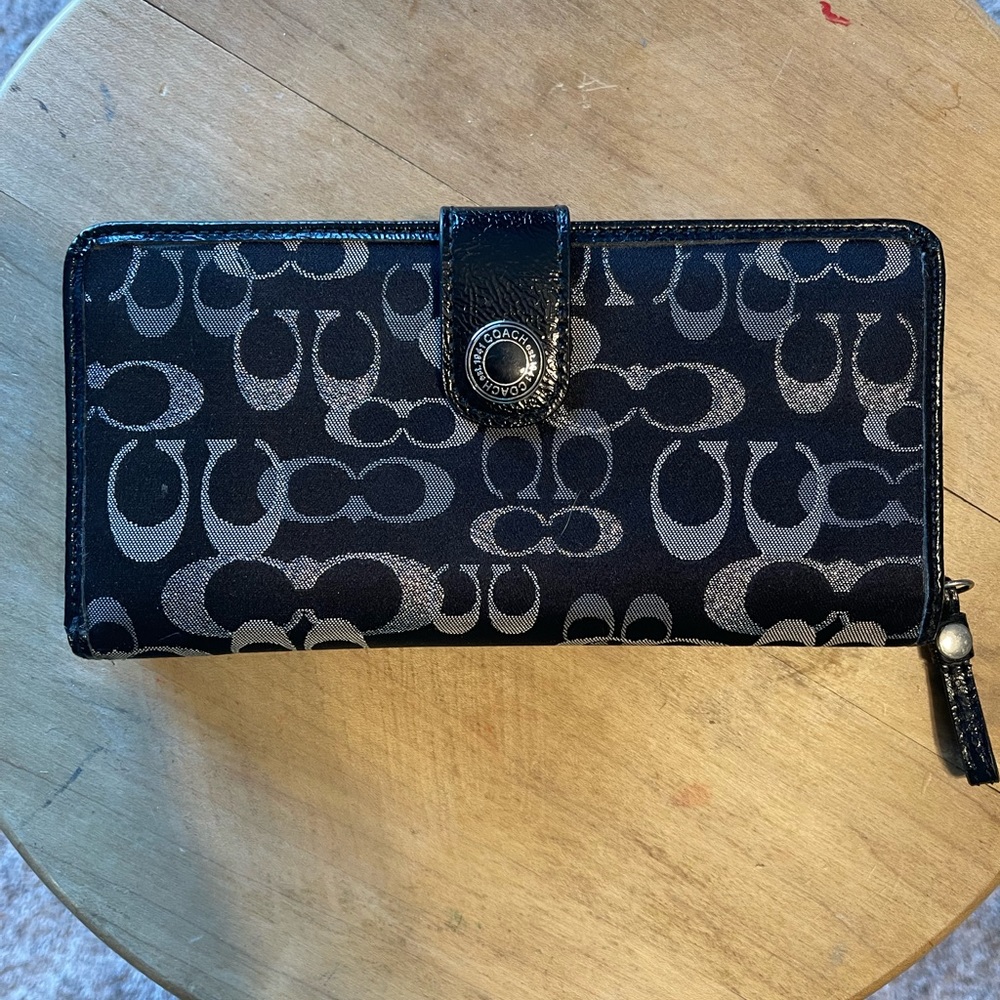 Coach wallet